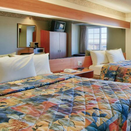 Western Skies Inn & Suites Los Lunas Екстериор снимка