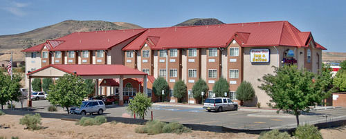 Western Skies Inn & Suites Los Lunas Екстериор снимка