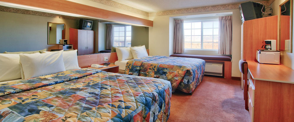 Western Skies Inn & Suites Los Lunas Екстериор снимка