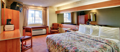 Western Skies Inn & Suites Los Lunas Екстериор снимка