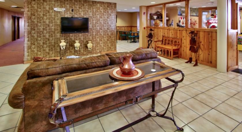 Western Skies Inn & Suites Los Lunas Екстериор снимка